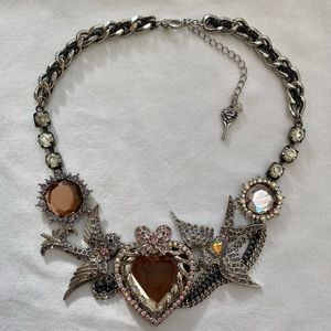BETSEY JOHNSON - Iconic Amethyst Mirror Heart And Swallows Necklace